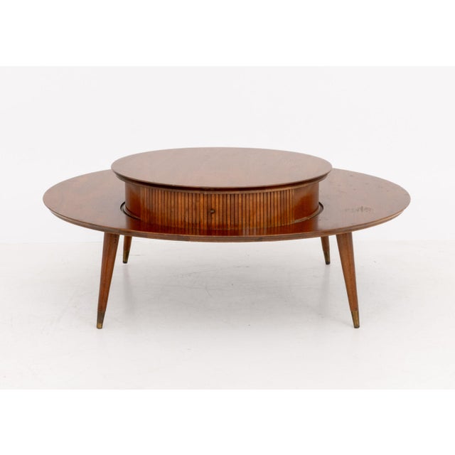 Mid-Century Modern Mahogany Circular Cocktail Table For Sale In New York - Image 6 of 11