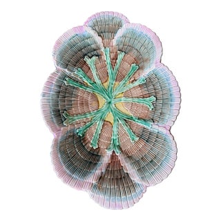 Late 19th Century Etruscan Majolica Shell Plate For Sale