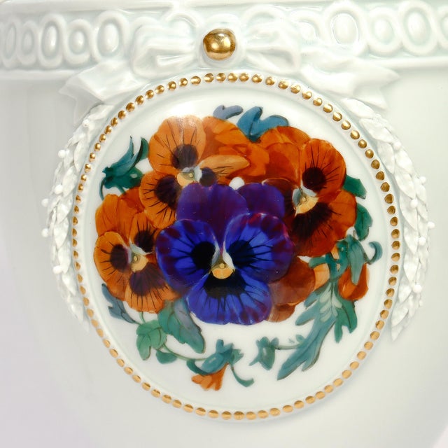 Antique Meissen Jugendstil Porcelain Covered Urn or Vase With Pansies & Violets For Sale In Philadelphia - Image 6 of 18