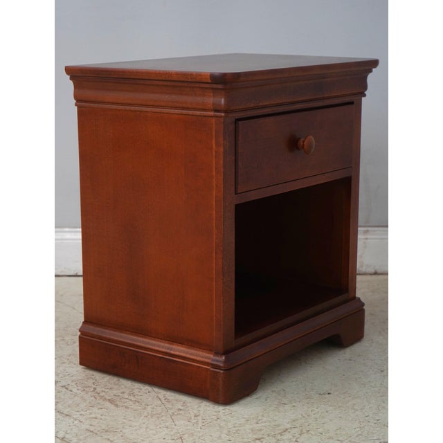Age: Approx: 20 Years Old Details: Dovetailed Drawer Construction High Quality Construction Traditional Style See Other...