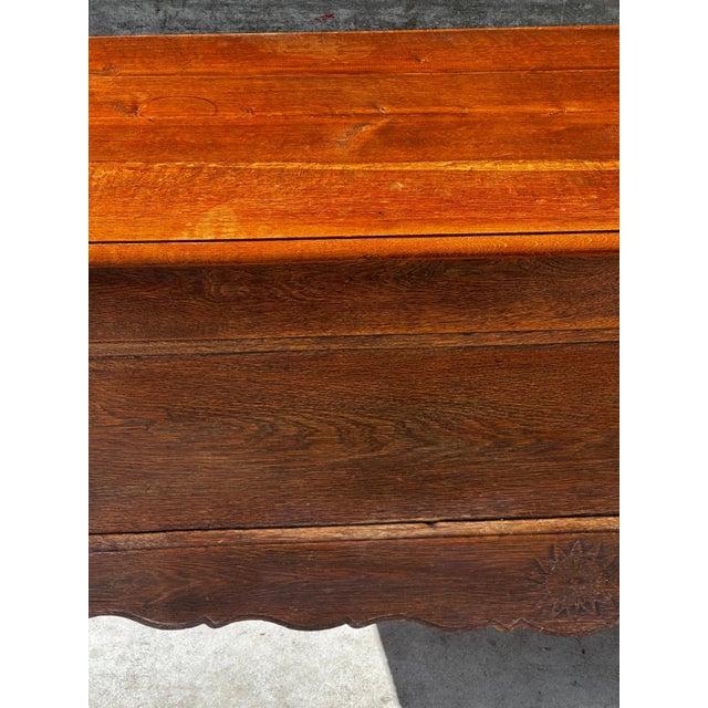 French Provincial Chest in Carved and Pegged Oak, 18th Century For Sale - Image 14 of 18