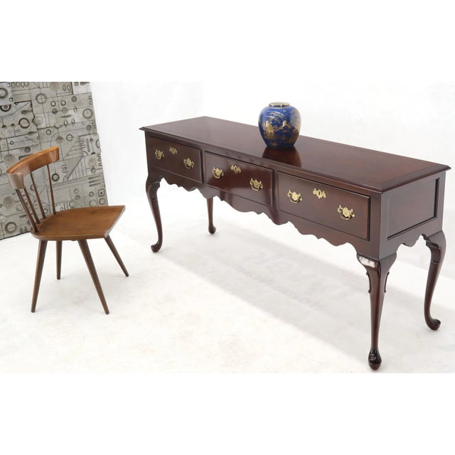 Mahogany Queen Anne sideboard by Kindel. Very clean vintage condition.