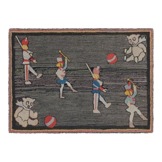 Antique Hooked Rug in Gray and Red With Pictorial Patterns - Rug & Kilim For Sale
