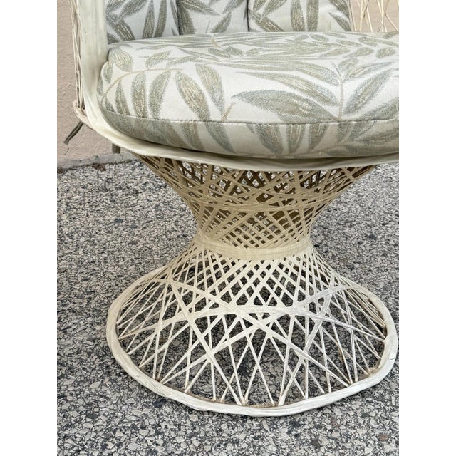 Plastic Vintage Russell Woodard Mid Century Spun Fiberglass Pedestal Base Arm Chair Pair For Sale - Image 7 of 16