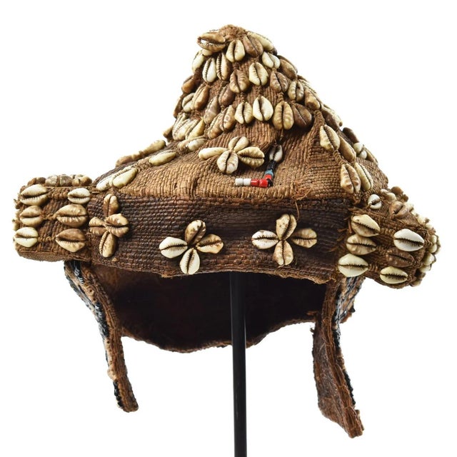 African Early 20th Century Kuba Royal King's Hat For Sale - Image 3 of 7