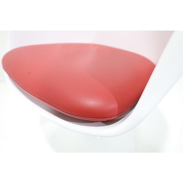 Eero Saarinen for Knoll Tulip Chairs, Set of Four For Sale - Image 10 of 10