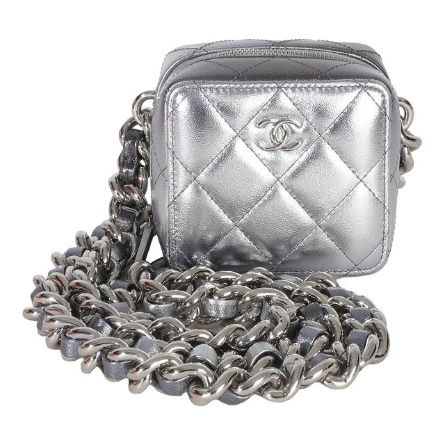Metallic Quilted Lambskin Coco Punk Clutch With Chain For Sale
