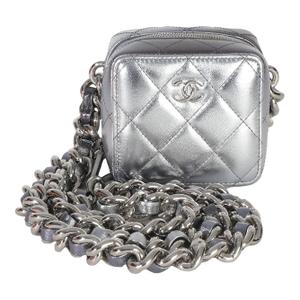 Metallic Quilted Lambskin Coco Punk Clutch With Chain