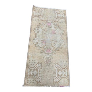 Turkish Yastik Rug 1'4" x 2'9" For Sale