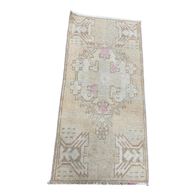 Turkish Yastik Rug 1'4" x 2'9" For Sale