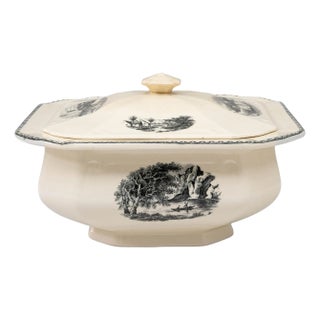 20th Century Dutch Special Edition Porcelain Tureen with Lid For Sale
