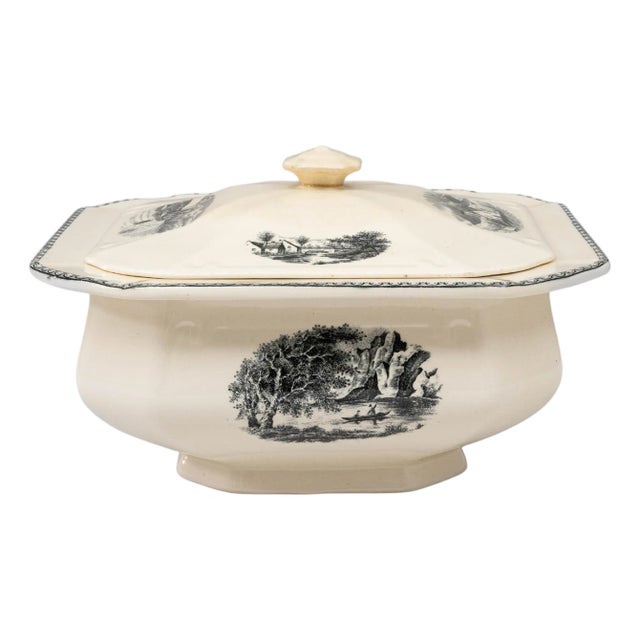 20th Century Dutch Special Edition Porcelain Tureen with Lid For Sale