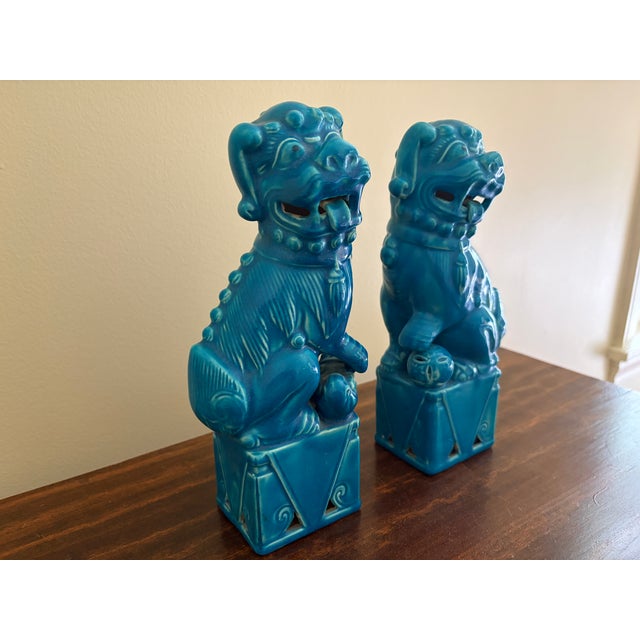 1960s 1960s Japanese Turquoise Glazed Porcelain Foo Dog Guardian Lions, Pair For Sale - Image 5 of 12