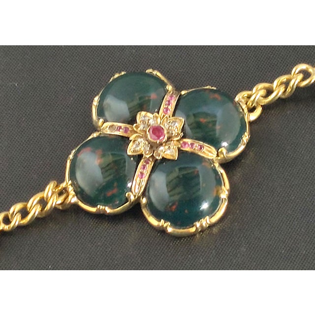 Antique Bracelet in 18k Gold and Heliotrope Jasper, 1890s For Sale - Image 6 of 6