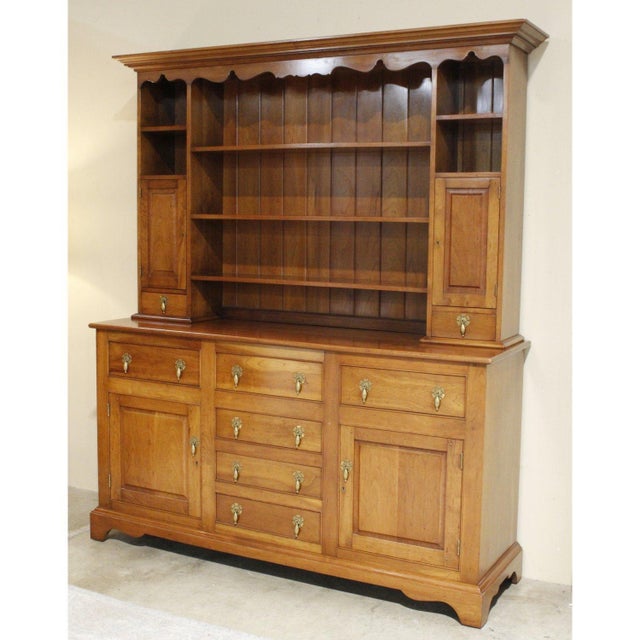 Late 20th Century Late 20th Century Leopold Stickley Colonial Style China Cabinet For Sale - Image 5 of 8