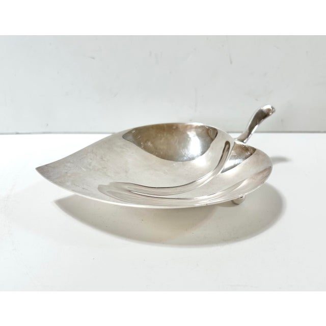Mid 20th Century Mid 20th Century Silverplate Leaf Bowls Set – 1847 Rogers Bros International Silver For Sale - Image 5 of 12