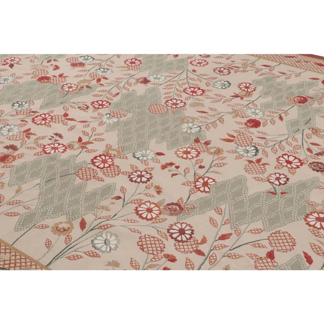 Handwoven in a wool flatweave, this 9x12 rug is a new unveiling from the European rug collection by Rug & Kilim—one of its...