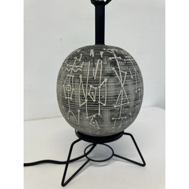 Ceramic Mid-Century Modern Tribal Motif Table Lamp, Faip 1960s For Sale - Image 7 of 10
