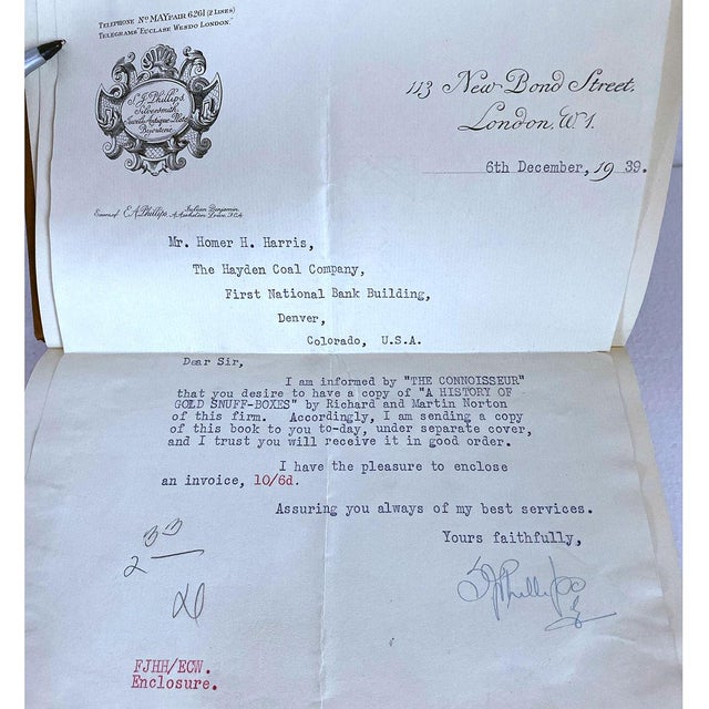 First Edition Leather Book: A History of Gold Snuff Boxes by Richard & Martin Norton For Sale - Image 12 of 14