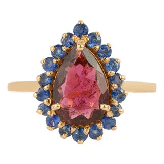 Retro Style 18k Yellow Gold 1.77ct Rubelite & Blue Sapphire Halo Ring Size 5.5 For Sale