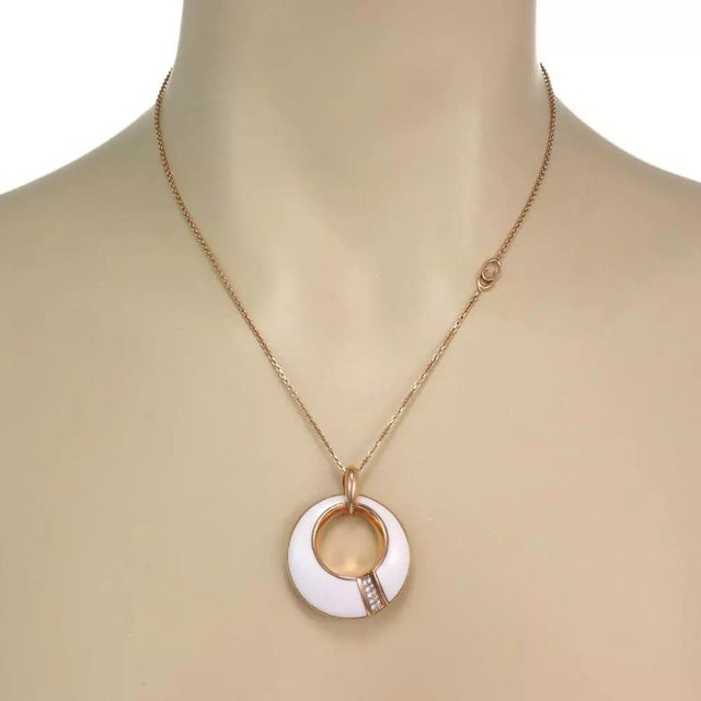 This lovely authentic necklace is by Chimento, it is crafted from 18k rose gold with a polished finish. The pendant is an...