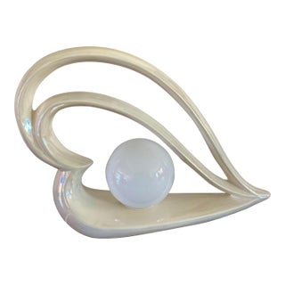 1980s Ceramic Iridescent Heart Shaped White Console Lamp For Sale