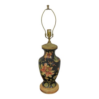 Wildwood Bird & Floral Decorator Table Lamp For Sale