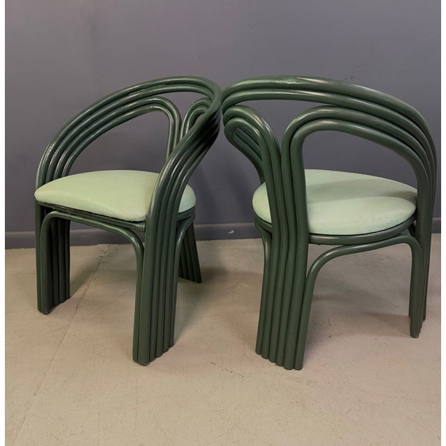 Set of 6 Postmodern Green Bent Rattan Dining Chair in the Style of Axel Enthoven For Sale In Philadelphia - Image 6 of 13