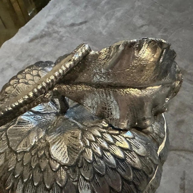 An Elegant 1970s Modern Pewter Ice Bucket Made in Italy by Mauro Manetti For Sale - Image 6 of 14