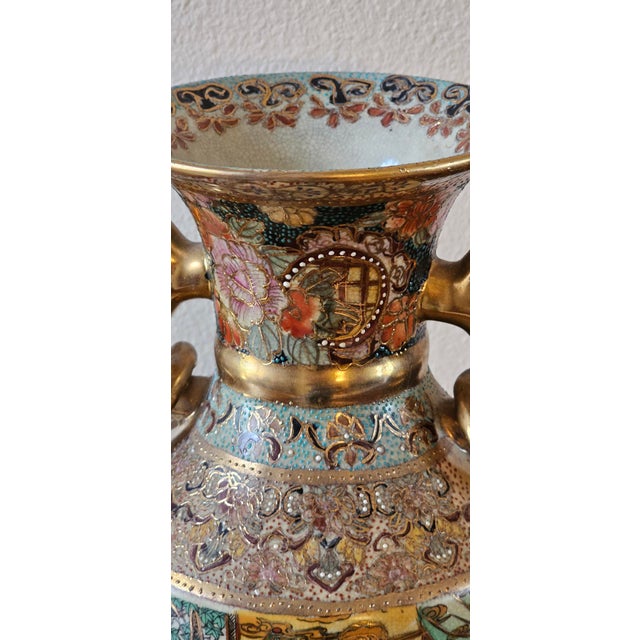 Vintage Royal Satsuma Hand-Painted Porcelain Urn Vase With Moriage & Gilt Handles For Sale - Image 9 of 17
