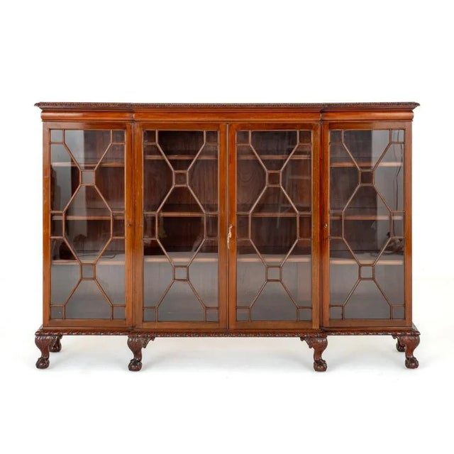 Chippendale Breakfront Bookcase Cabinet in Mahogany, 1900s For Sale - Image 6 of 6