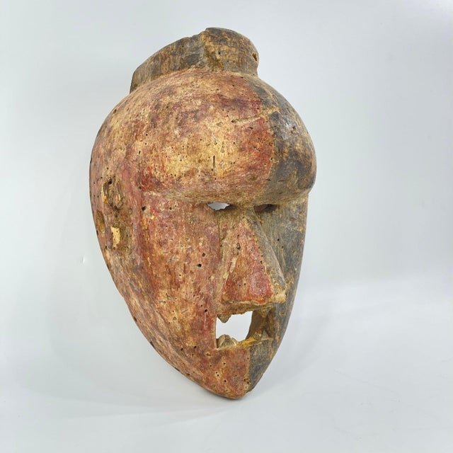 Early 20th Century Salampasu Mask For Sale In Denver - Image 6 of 6