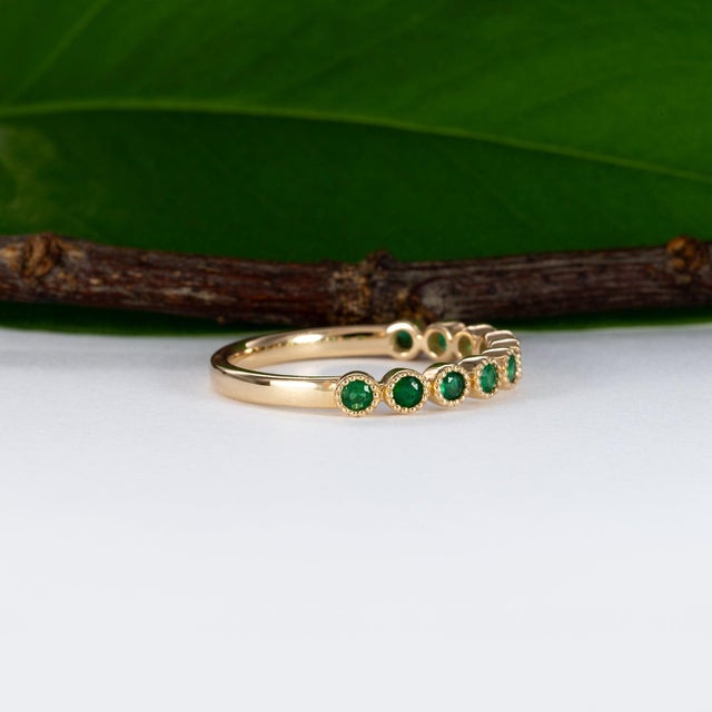 Green Zambian Emerald Band in Solid 14k Gold – Round Accents – A Timeless Jewelry, Size 6.75 For Sale - Image 8 of 10