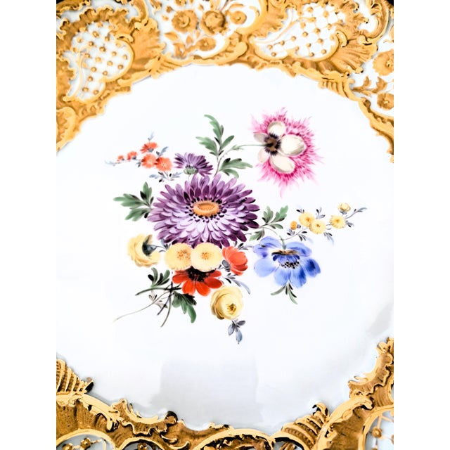 Decorative Bowls in Polychrome Floral Decoration and Gilded Rim from Meissen Porcelain, 1960s, Set of 2 For Sale - Image 15 of 18
