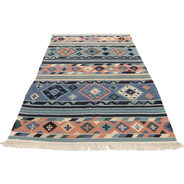 Tribal Vintage Persian Shiraz Kilim Rug, 04'01 X 06'01 For Sale - Image 3 of 9