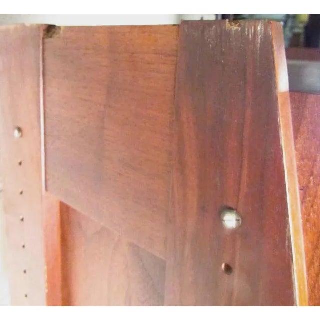 Mid-Century Modern Freestanding Bookshelf With Cabinet For Sale In New York - Image 6 of 8