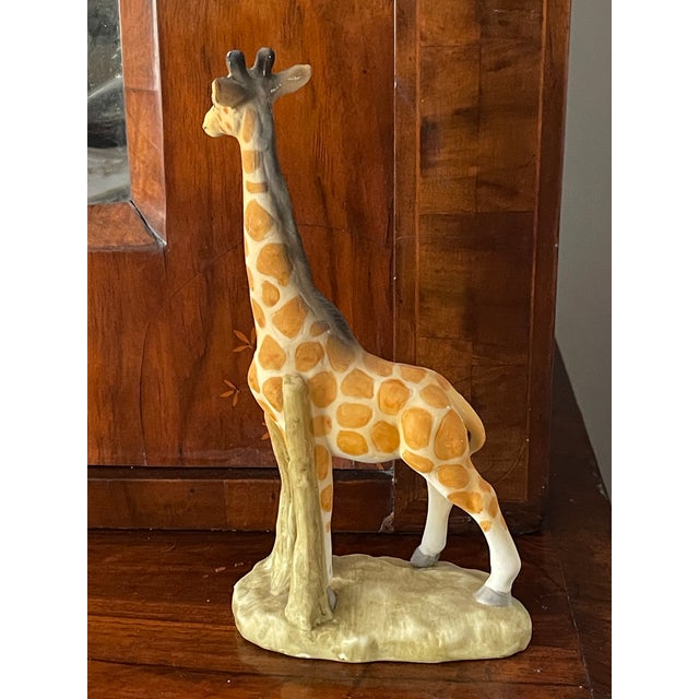 Traditional Vintage Bisque Porcelain Giraffe Sculpture For Sale - Image 3 of 4