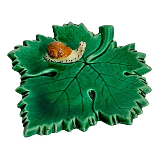 Vintage Green Majolica Leaf Plate With Snail Motif, French Country Style For Sale