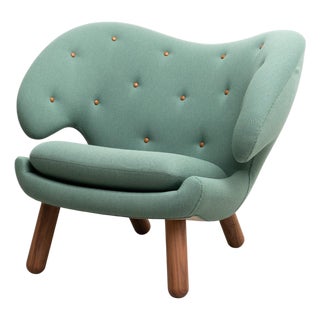 Pelican Chair in Wood and Fabric by Finn Juhl For Sale