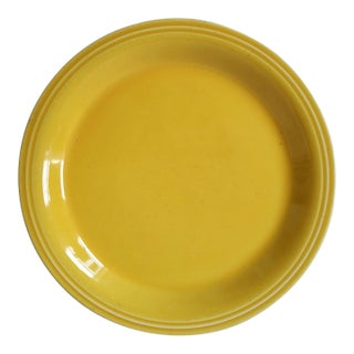 Mid 20th Century Farmhouse Yellow Fiestaware Style Small Bread or Dessert Plate For Sale