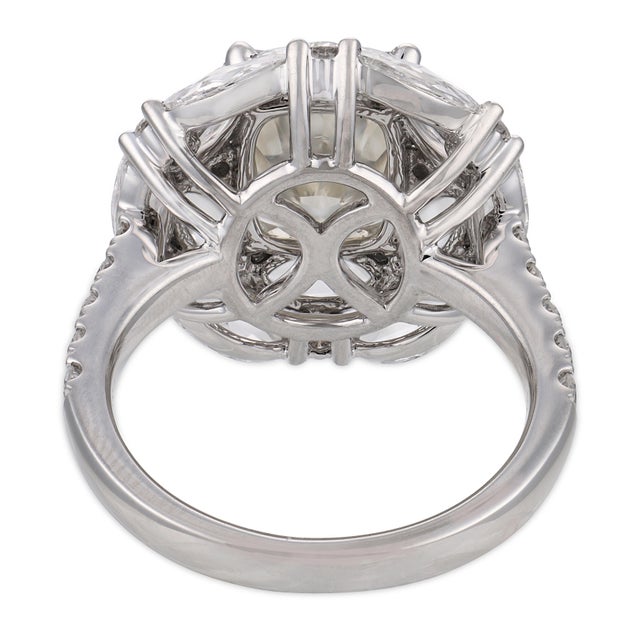 Contemporary Gia 5.63 Carat Diamond Platinum Ring, Size 6.5 For Sale In Los Angeles - Image 6 of 6