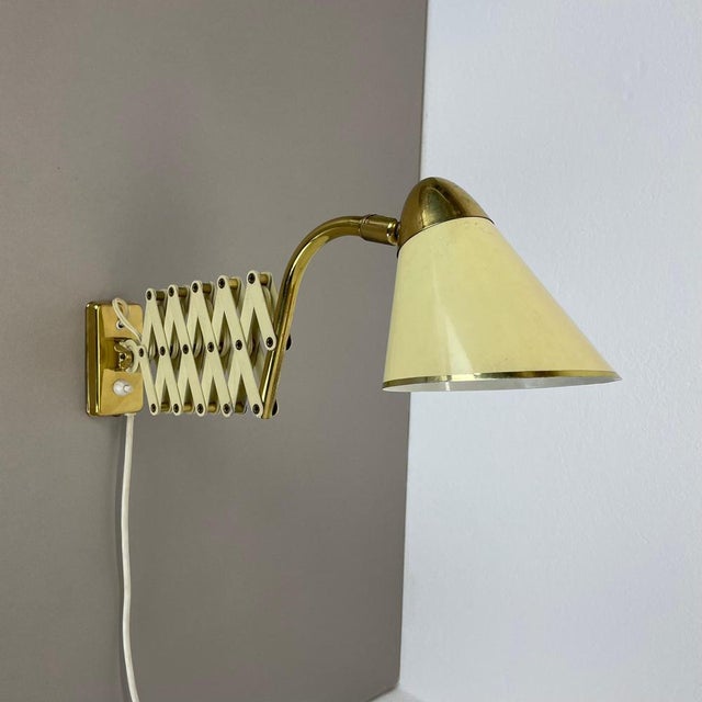 Scissors Wall Light in Brass and Metal from Sis Leuchten, Germany, 1950s For Sale - Image 6 of 17