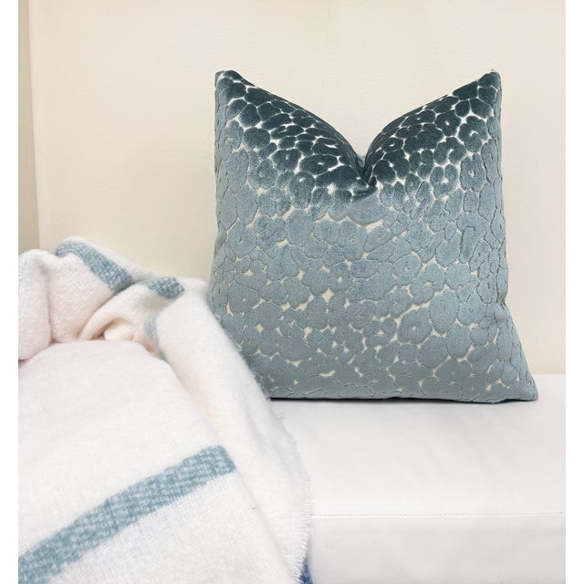 Seaglass Leopard 20x20 Velvet Throw Pillow With Feather Down Insert For Sale - Image 4 of 5
