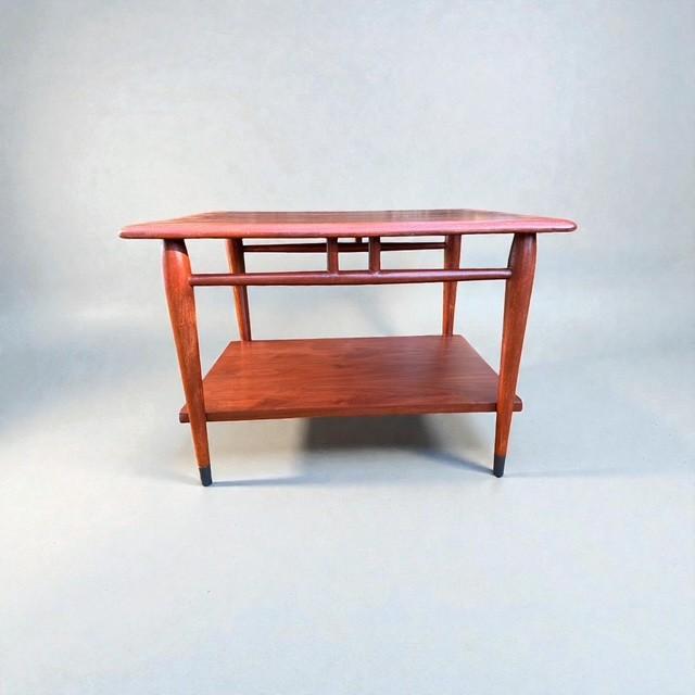 Mid-Century Modern 1967 Lane Acclaim End Table – Model 900-05 by Andre Bus, MCM Classic Refinished For Sale - Image 3 of 8