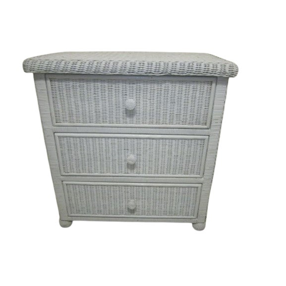 1980s Wicker Bachelor Chest Coastal Cottage 3 Drawer White For Sale - Image 9 of 12
