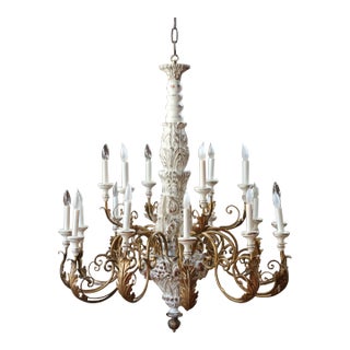 1970s Italian 18-Light Carved Wood & Gilt Metal Chandelier For Sale