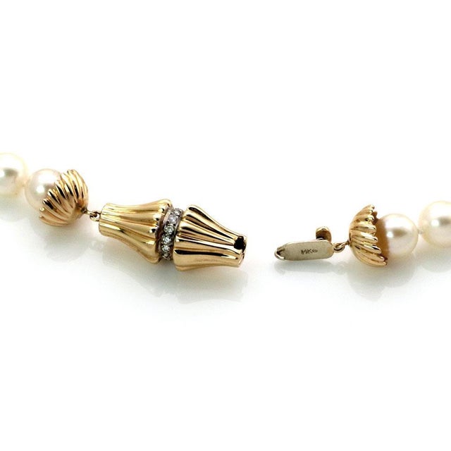 Contemporary 14k Yellow Gold Diamond and Pearl Necklace 36" Long For Sale - Image 3 of 4