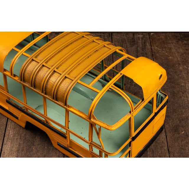 Vintage School Bus Structural Salesman Sample Model For Sale - Image 10 of 12