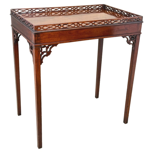 Brown Georgian Central Standing Mahogany Silver Table, 1760 For Sale - Image 8 of 13