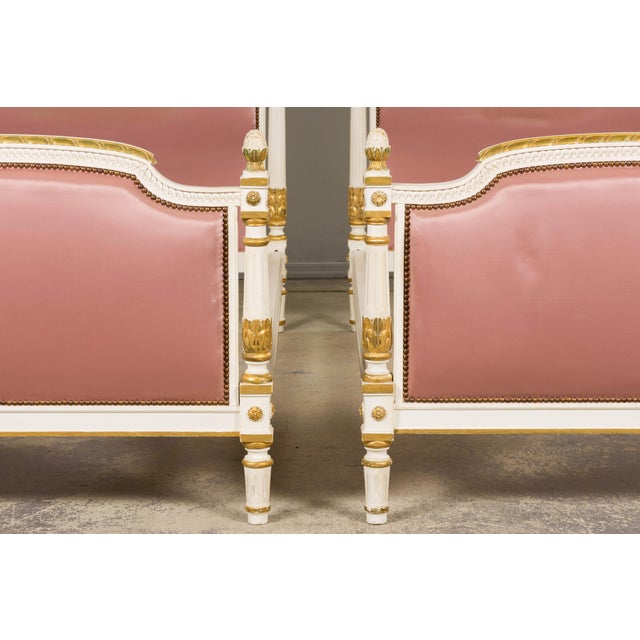 Mid-Century Louis XVI Twin Bed Frames, Pink Silk, Painted Wood, 1940 For Sale - Image 4 of 18